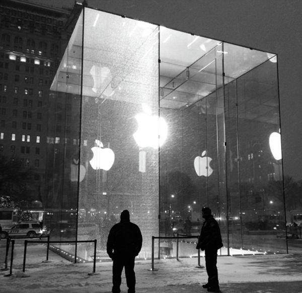 Apple Store New York e il Cubo Rotto