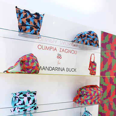 Olimpia Zagnoli & Mandarina Duck