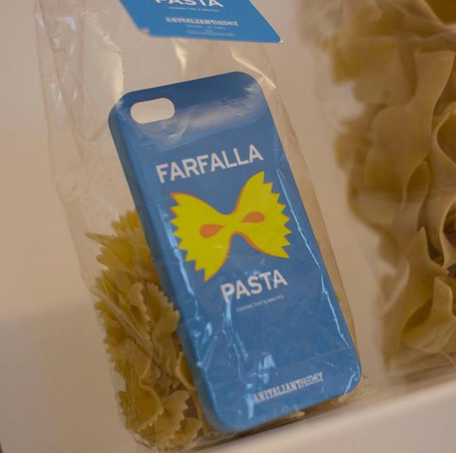 Cover Farfalla An Italian Theory per Smartphone