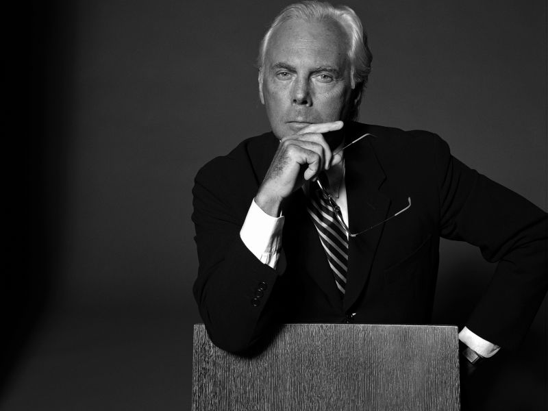 Giorgio Armani Conquista i Social