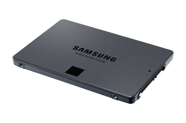 Samsung lancia gli SSD 860 QVO