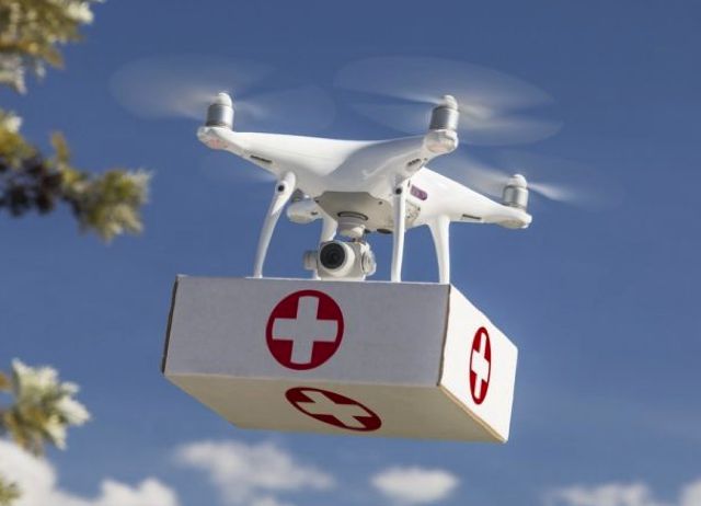 Drone Consegna un Organo per Trapianto