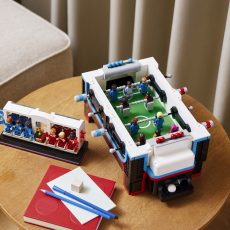 LEGO fa Scatenare i Tifosi di Calcio con il Nuovo Set Calcio Balilla LEGO Ideas