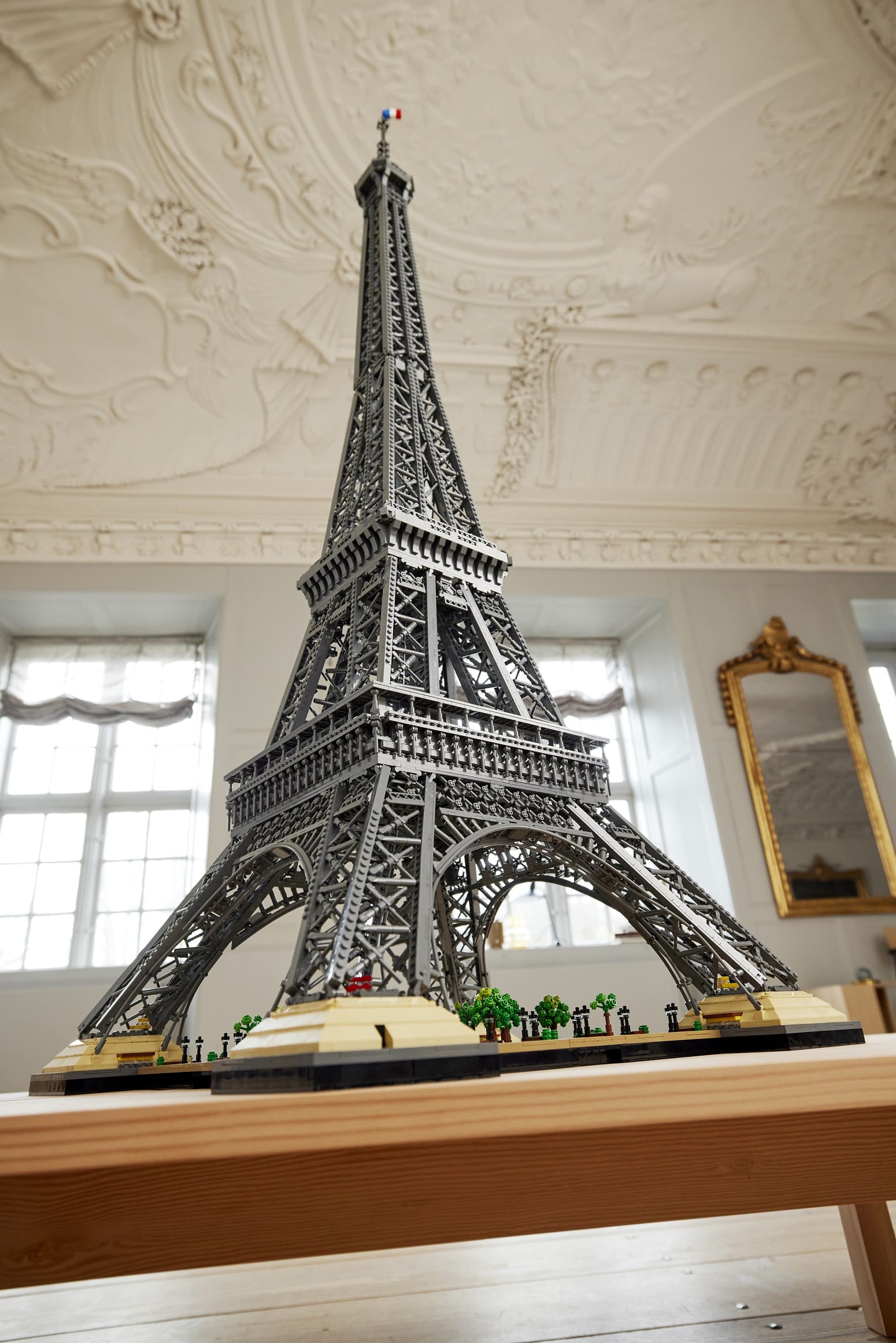 LEGO Set mozzafiato Tour Eiffel - Branzilla