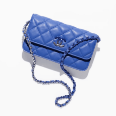 Porta Cellulare con Catena Chanel